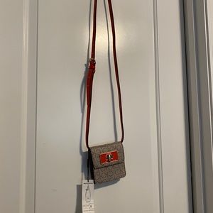 NEW Calvin Klein Crossbody Wallet